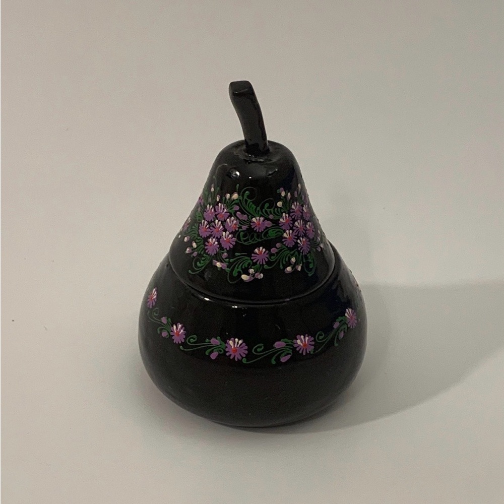 Vintage Black Lacquer Pear Shaped Trinket Box